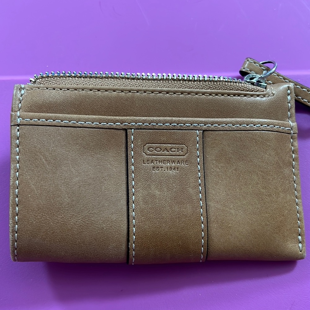 Coach leather card holder/small wallet